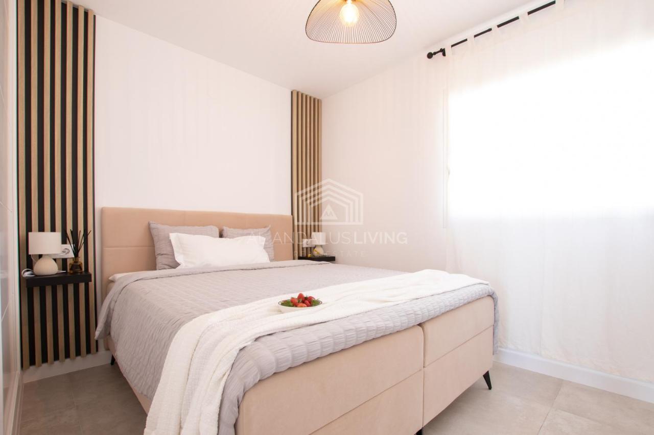 Panoramic Sea Views And Direct Access To The Beach From The Community In Torrenueva Málaga Exterior foto