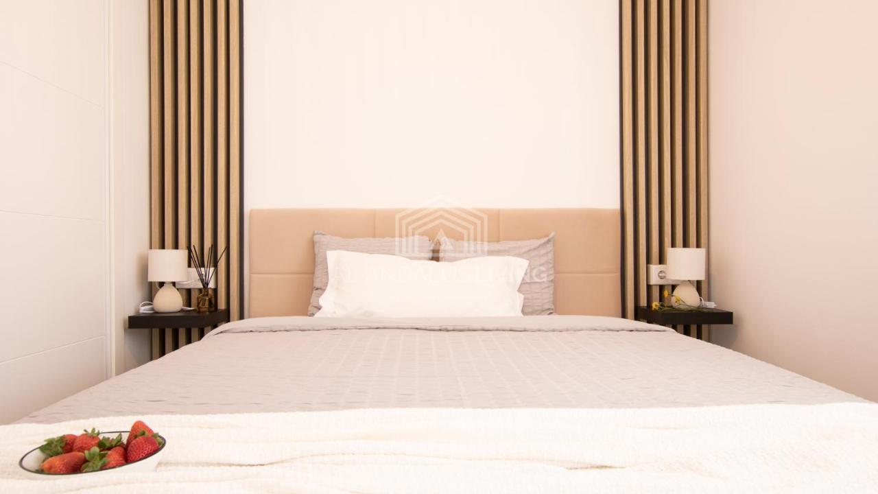 Ferienwohnung Panoramic Sea Views And Direct Access To The Beach From The Community In Torrenueva Málaga Exterior foto